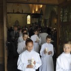 Profession de Foi et premières communions à Trazegnies - 019
